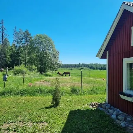 Chalet Kotoisa Moekki Paljulla Ja Puusaunalla Orimattila