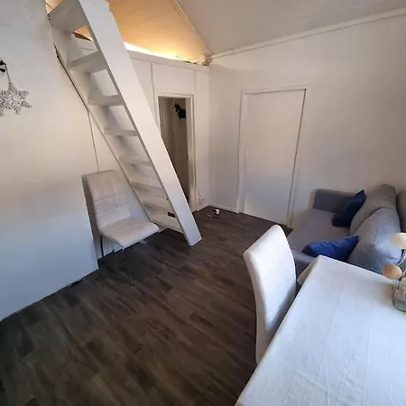 Chalet Kotoisa Moekki Paljulla Ja Puusaunalla